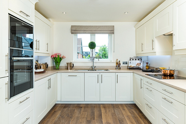 27 The Grange