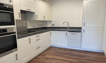 30 The Grange - Kitchen