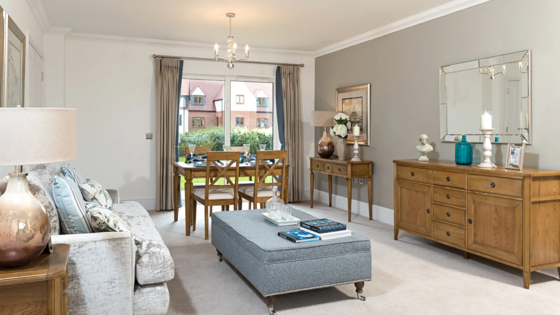 Great Alne Park living room