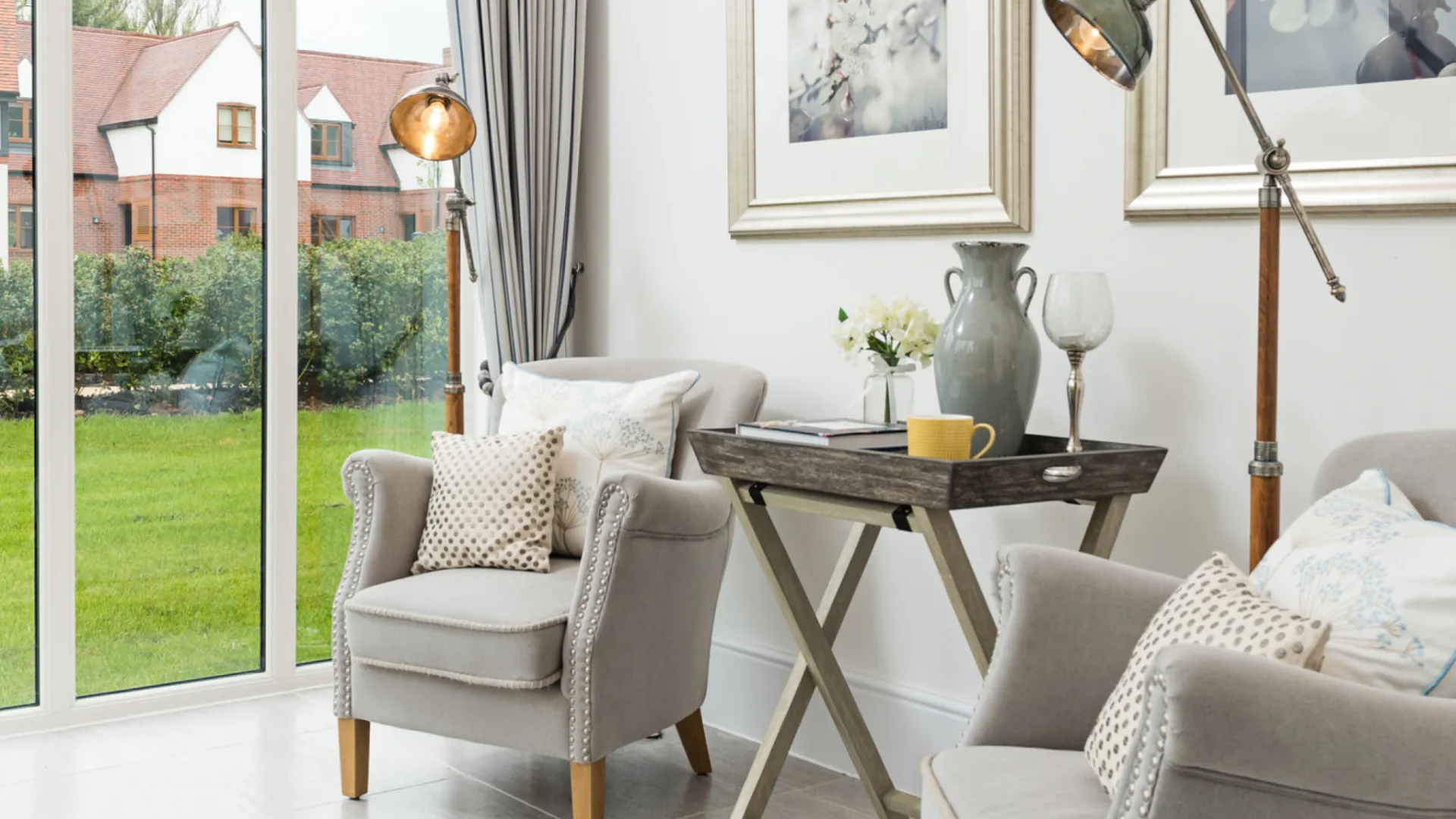 Great Alne Park sitting room