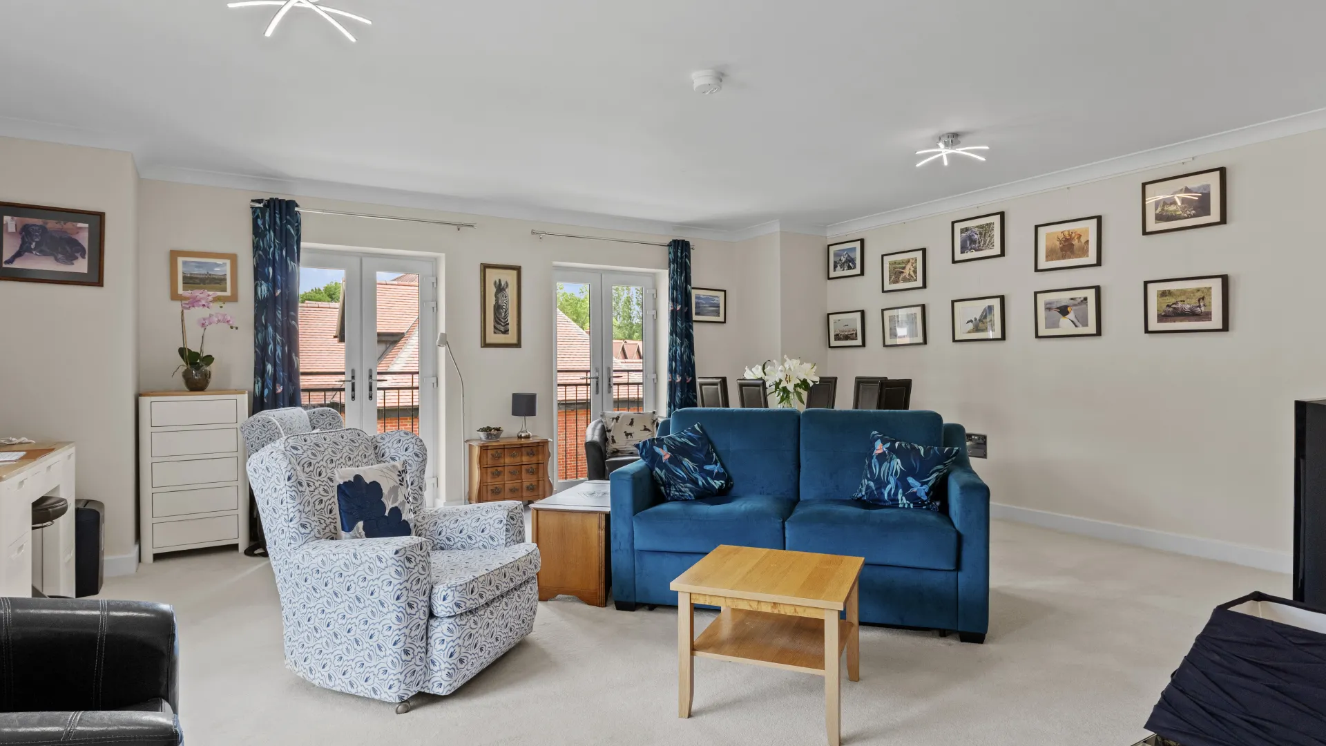 Living room 1