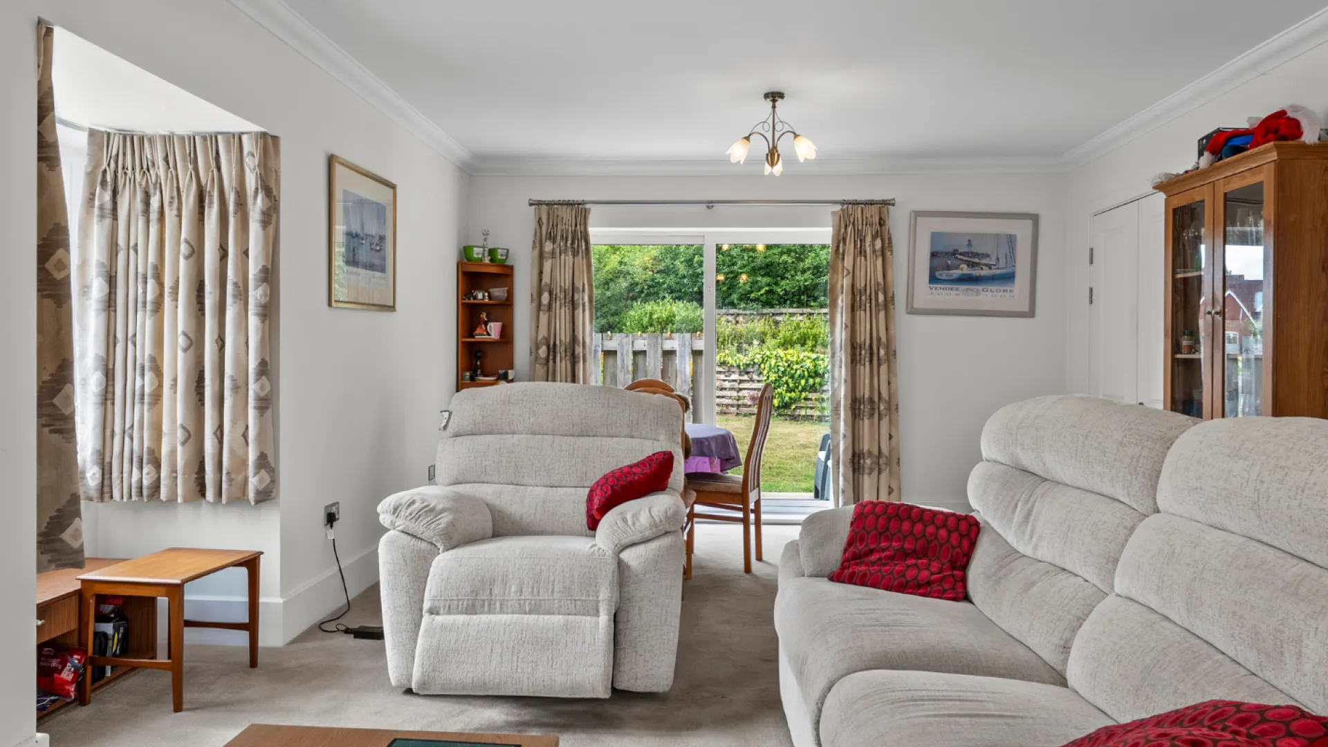 32 Durrants Drive