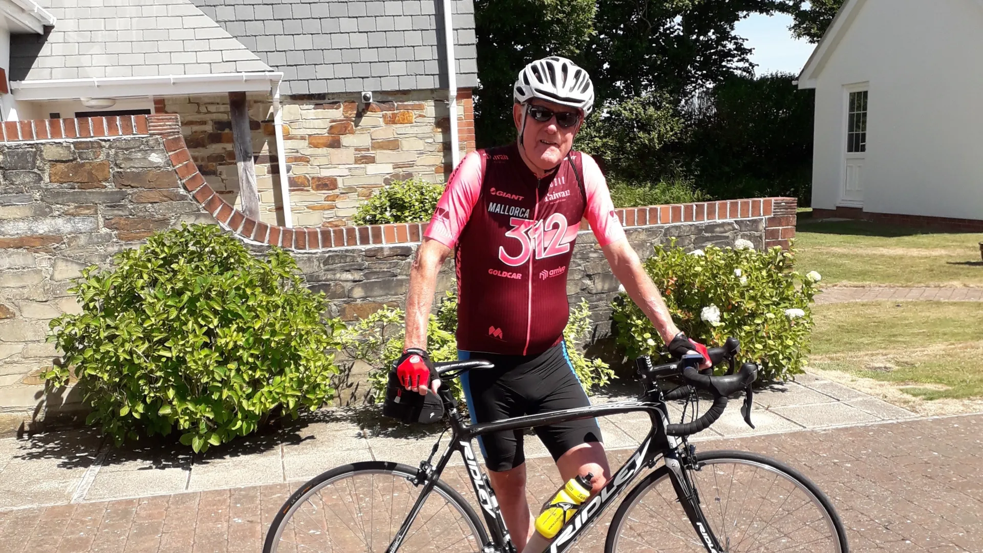 Exeter retiree cycles 106 miles to raise money for local primary school
