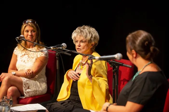 101 Chester Gloria Hunniford