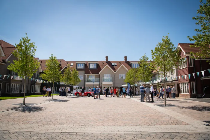 Summer Celebration with Gloria Hunniford 